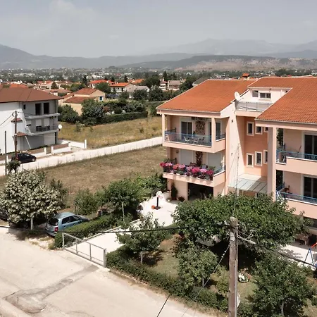 Amazing Place In Pedini Ioannina Exterior photo